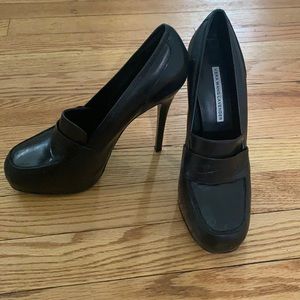 Vera Wang Lavender heels